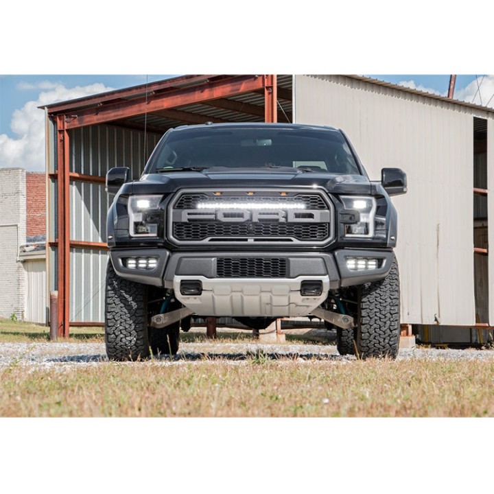 Listwa LED 30" pojedyncza zakrzywiona white DRL spot do grilla przód Rough Country Black Series
