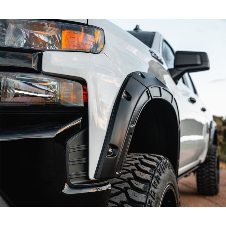 Poszerzenia błotników przód i tył Rough Country Defender Pocket