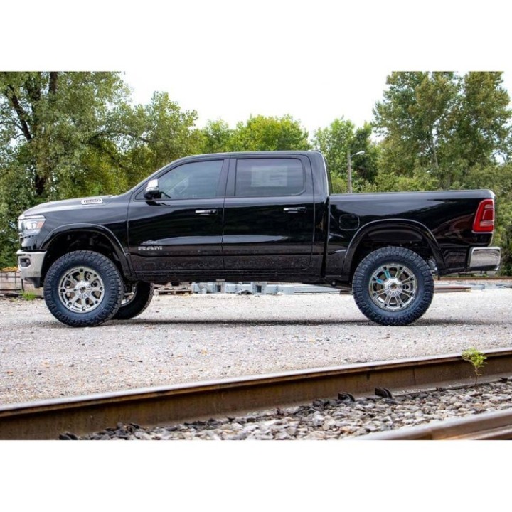 Zestaw zawieszenia 22XL Rough Country Lift 6"