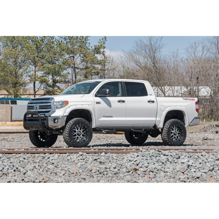 Zestaw zawieszenia Rough Country Lift 6"