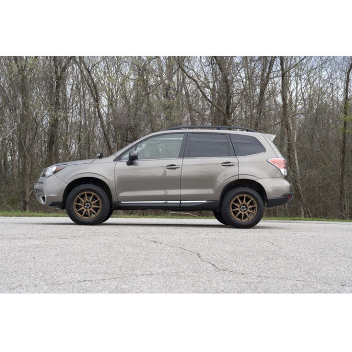 Zestaw zawieszenia Rough Country Lift 2"
