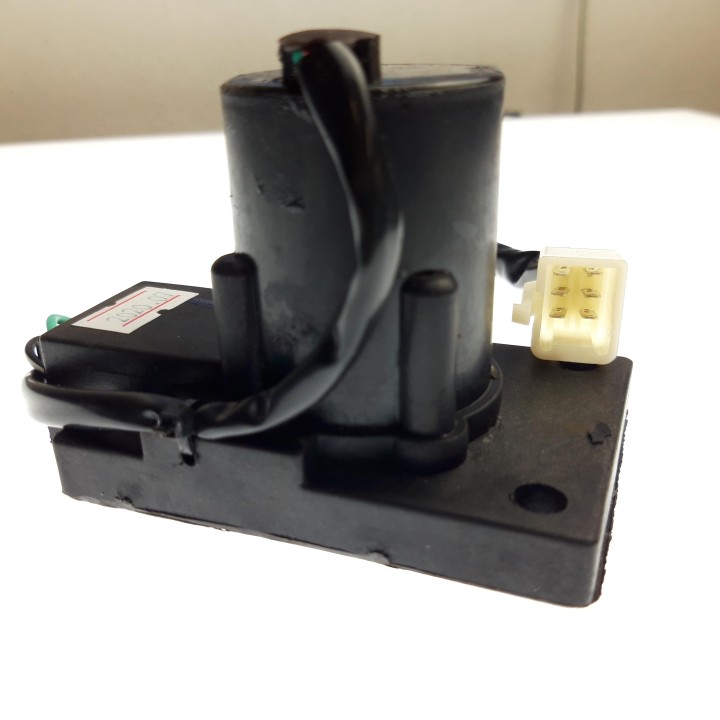 2WD/4WD SHIFT MOTOR(USED WITH 2WD / 4WD SWITCHPN20109b）（USED FOR WATER PROOF PLUG )