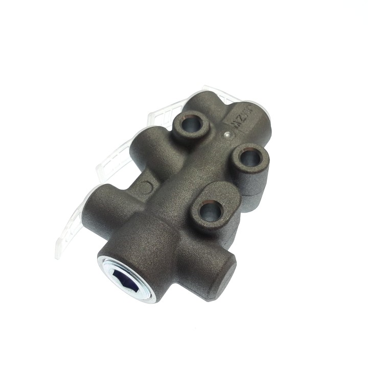 DISTRIBUTOR