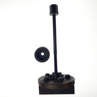 DRIVE PULLEY FIXING SEAT FOR INSTALL AND REMOVE