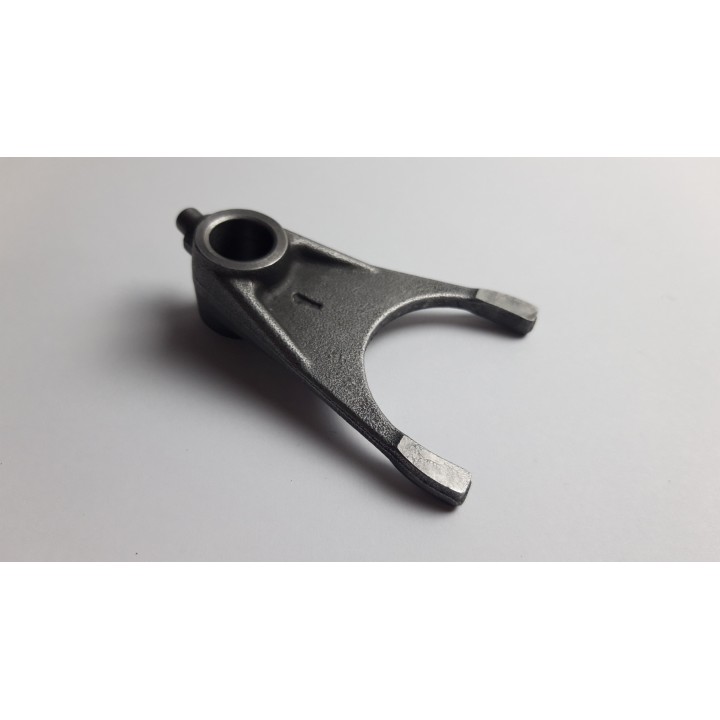 LOW/REVERSE GEARSHIFT FORK
