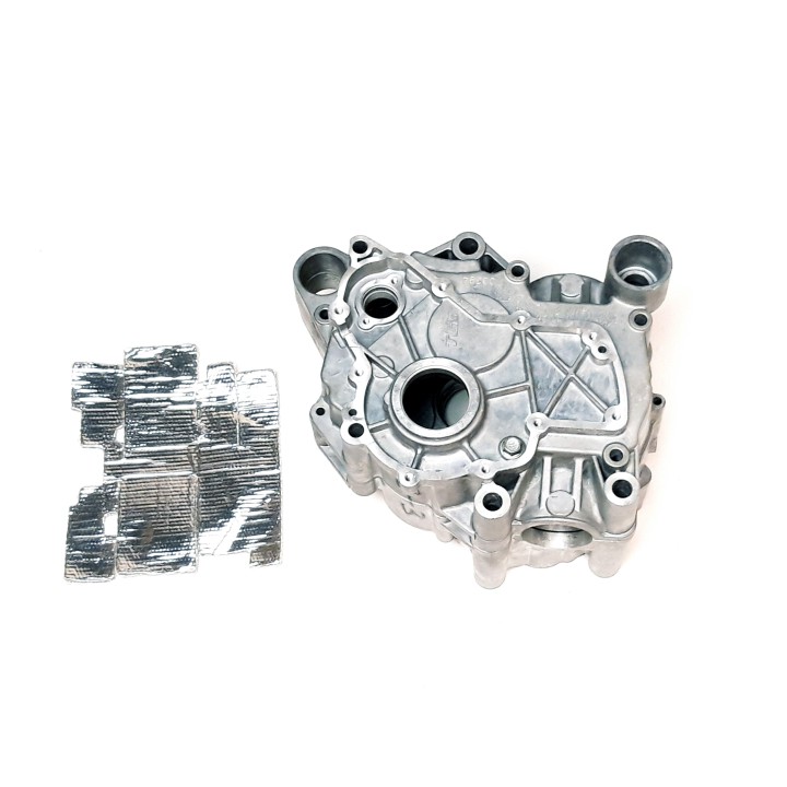 TRANSMISSION HOUSING