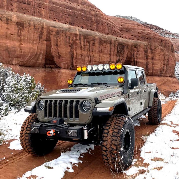 Gravity® LED Pro6 - 50" Light Bar Kit Combo - dla Jeep Wrangler 392, Gladiator Mojave , Gladiator Diesel