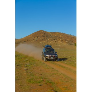 Zderzak stalowy ARB Deluxe Bar - Discovery
