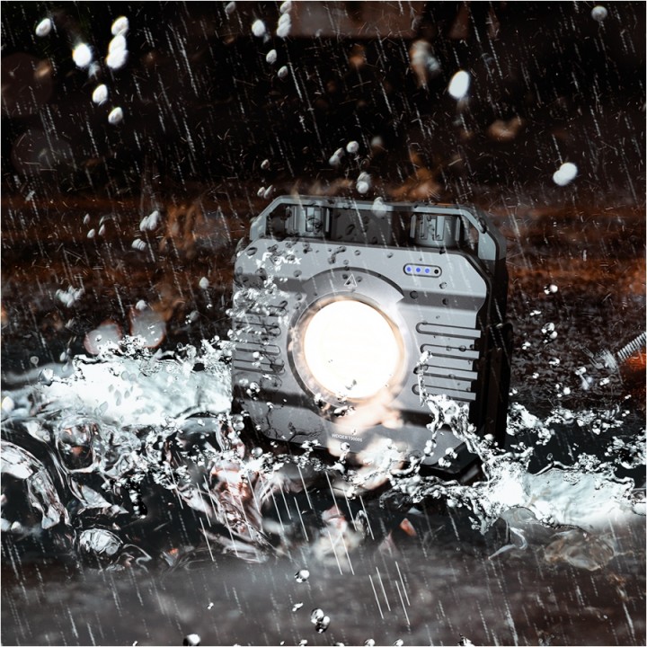 Fenix CL28R LED flashlight