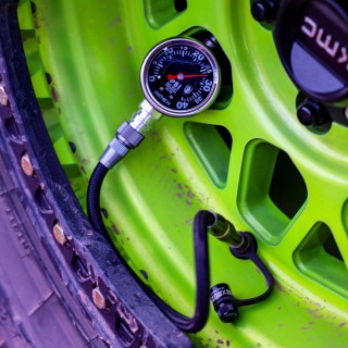 Manometr APEX PPG precyzyjny