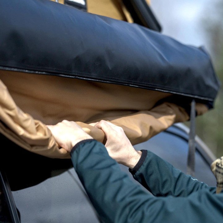 OFFLANDER SELF-SUPPORTING AWNING BATWING 270 L SAND RIGHT 2.5 M