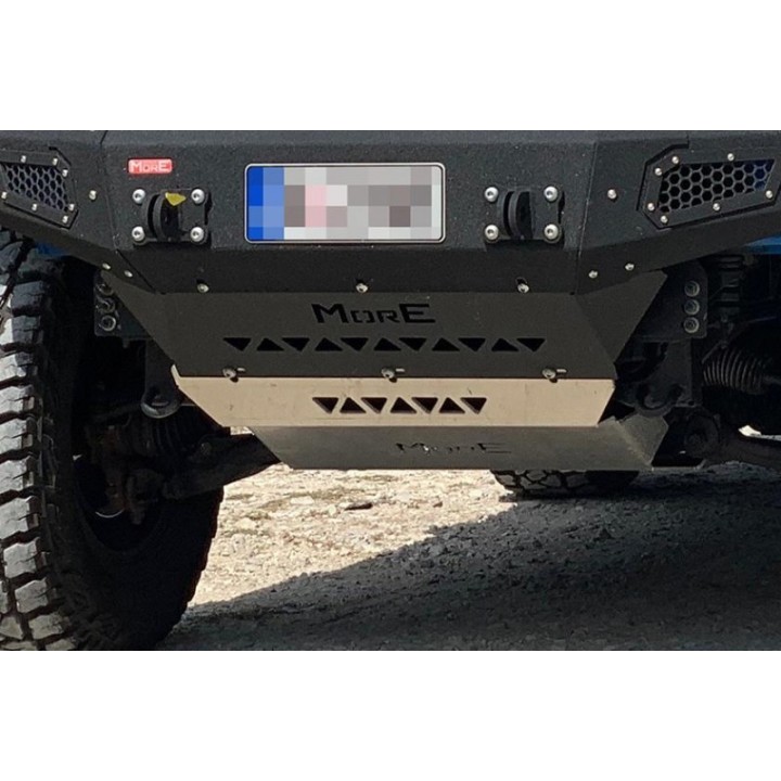 Stalowa przednia osłona podwozia, silnika - Toyota FJ Cruiser do zderzaka Z022