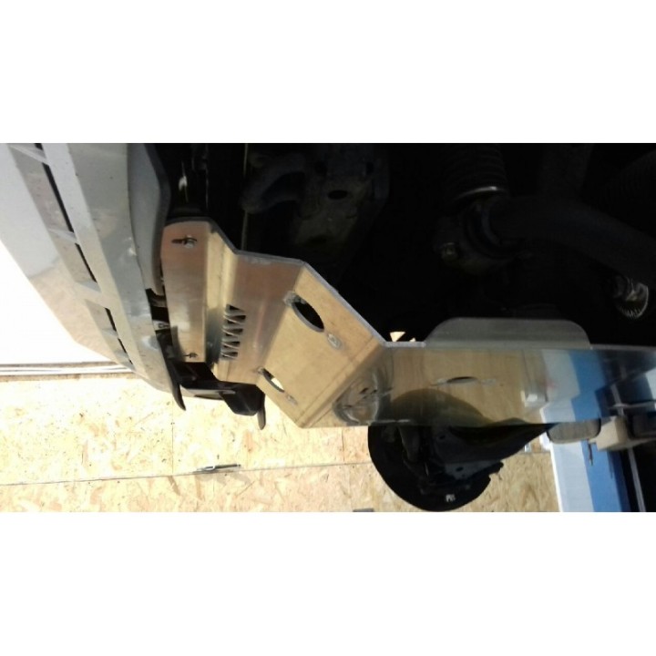 Aluminiowa przednia osłona podwozia, silnika - Toyota Land Cruiser J150 17+