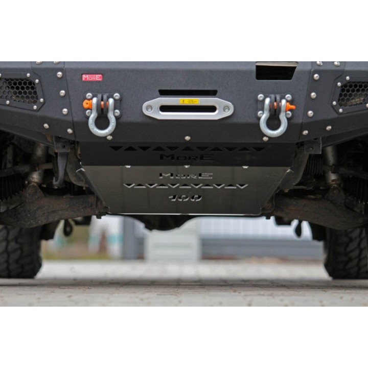 Zestaw aluminiowych osłon podwozia Toyota Land Cruiser J100, Lexus LX 470 benzyna - do zderzaka Z028