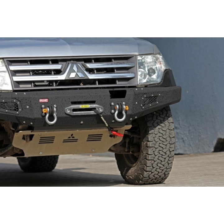 Zderzak przedni stalowy Mitsubishi Pajero 4 V80 More 4x4