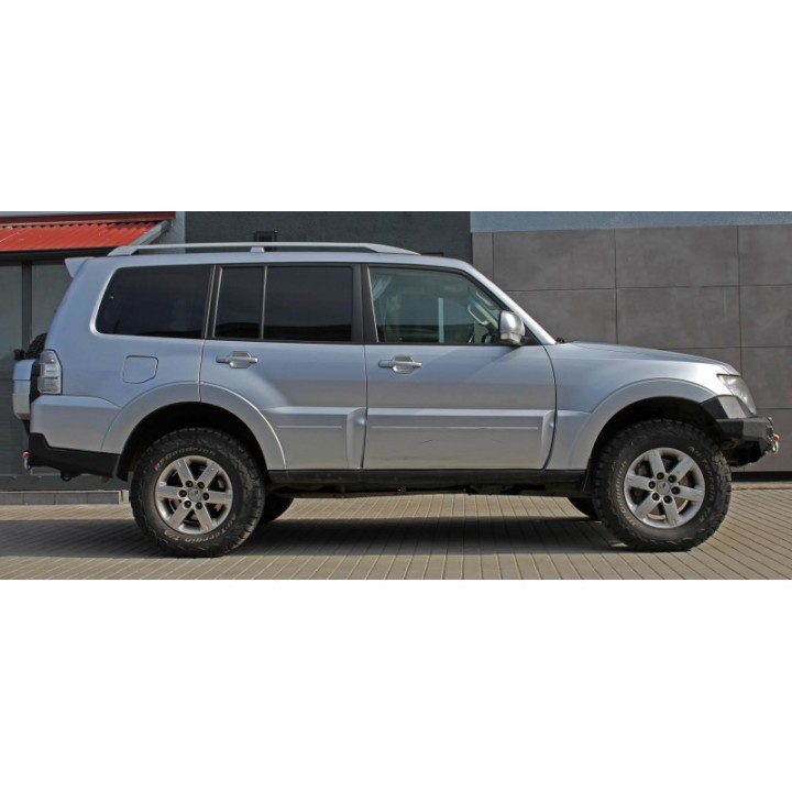 Zderzak przedni stalowy Mitsubishi Pajero 4 V80 More 4x4