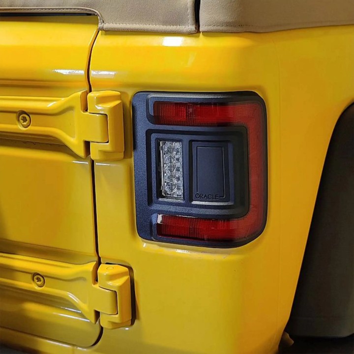 Lampy tylne LED Flush Mount + moduł kierunkowskazów Amber Jeep Wrangler JL | Szekla4x4