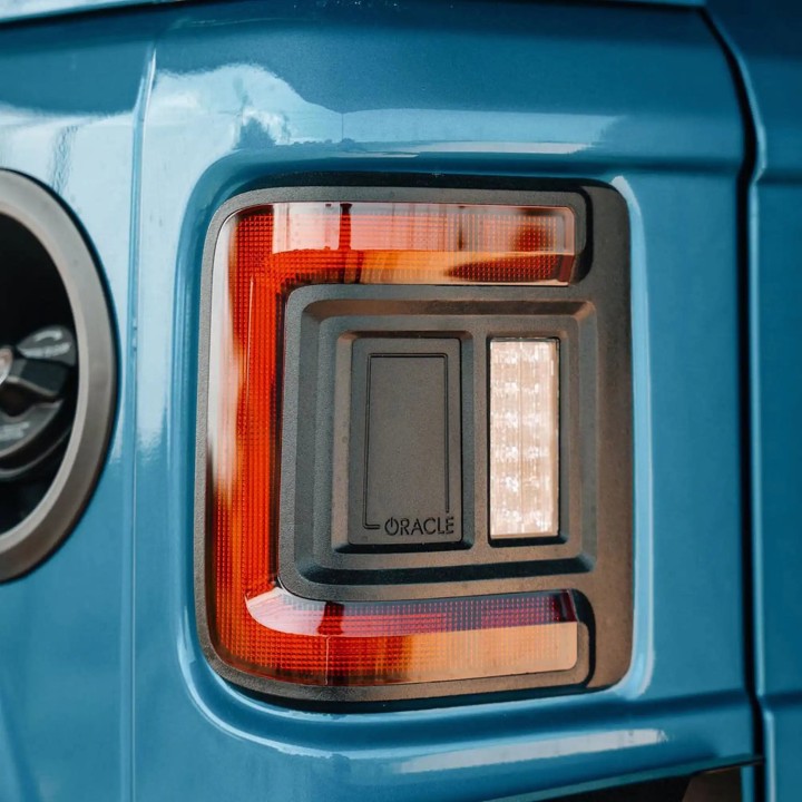 Lampy tylne LED Flush Mount + moduł kierunkowskazów Amber Jeep Wrangler JL | Szekla4x4