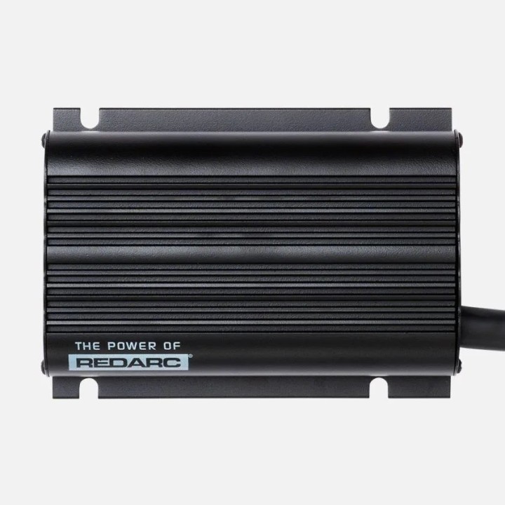 Ładowarka DC-DC REDARC BCDC1250D 12V 50A z MPPT