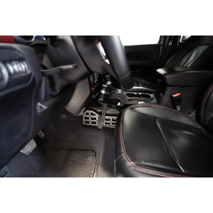Panele molle przy konsoli zmiany biegów Jeep Wrangler JL DV8 Offroad - ujęcie 6