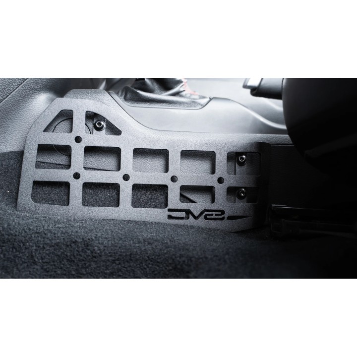 Panele molle przy konsoli zmiany biegów Jeep Wrangler JL DV8 Offroad - ujęcie 10