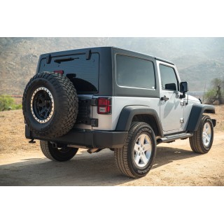 Molle wzmacniające tylną klapę Jeep Wrangler JK DV8 Offroad - ujęcie 2