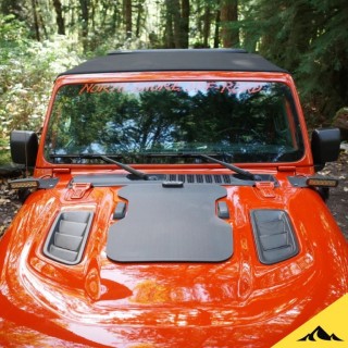 Cascadia 4x4 CHF155 panel solarny Jeep JL Rubicon 37W