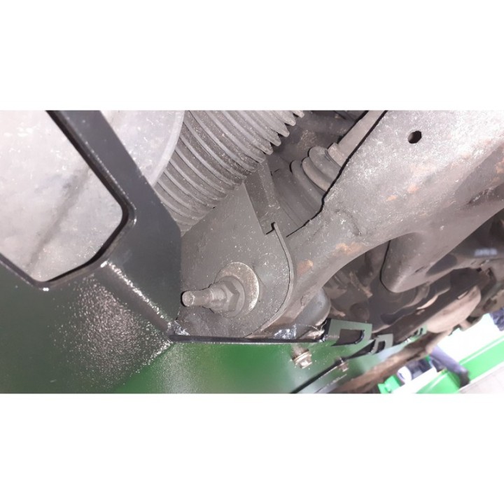 Osłona sinika,chłodnic i przedniego mostu OFFROAD Land Rover Discovery 4 2009-2015 czerwona
