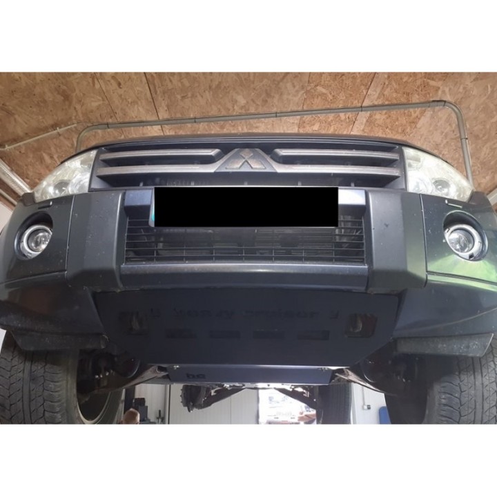 Osłona chłodnic i zderzaka przedniego Mitsubishi Pajero 4 / Montero 4 2006-2014 aluminiowa