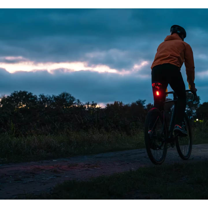 OSRAM LEDsBIKE EXPLORER X 1000 SET – zestaw lamp rowerowych LED, 1 000 lm, USB-C - ujęcie 15