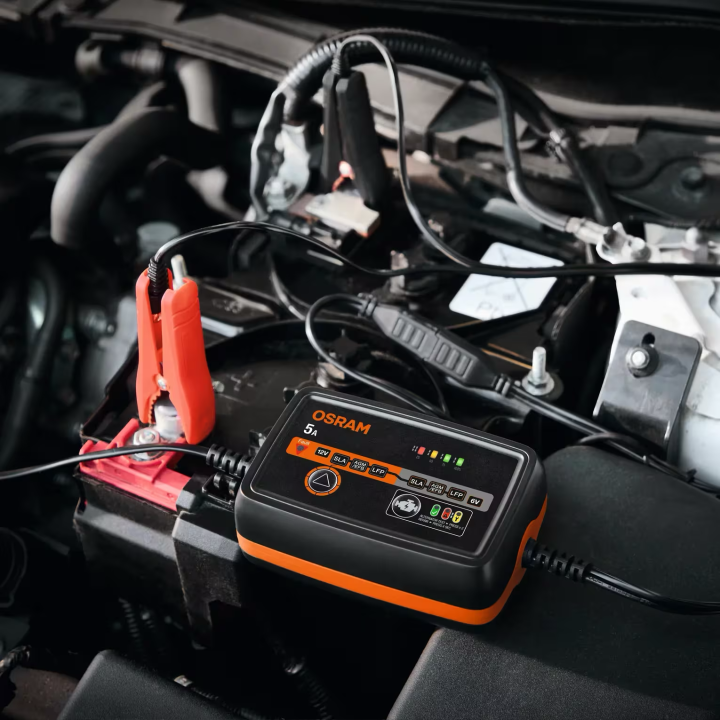 OSRAM BATTERYcharge 1005 – inteligentny prostownik 5 A, 6/12 V, 4–120 Ah - ujęcie 20