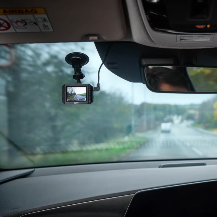OSRAM ROADsight 1500 – kamera samochodowa 1080p, 30 FPS, 110° - ujęcie 16