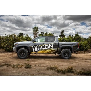 Tylne hydrauliczne odboje ICON 56123 2,0" – Toyota Tacoma 2024+ - ujęcie 2