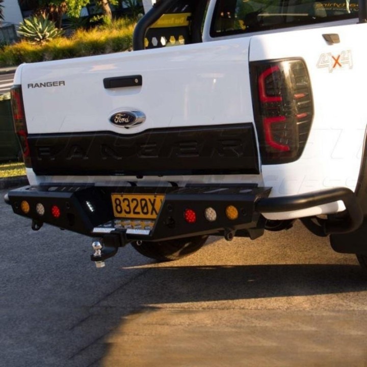 Zderzak tylny stalowy EFS z orurowaniem i światłami LED — Ford Ranger PX 2011-2018, Mazda BT-50 2011-2020 EFS4WD - ujęcie 4