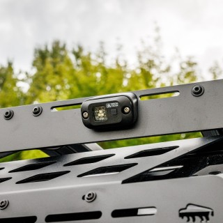 Ściemnialna Lampa Kopułkowa SPARROW Bison Gear - ujęcie 2