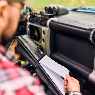 Saszetka organizer na deskę rozdzielczą Toyota FJ Cruiser