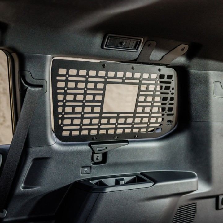 Panel MOLLE wewnętrzny Lexus GX550 i Land Cruiser 250 lewy