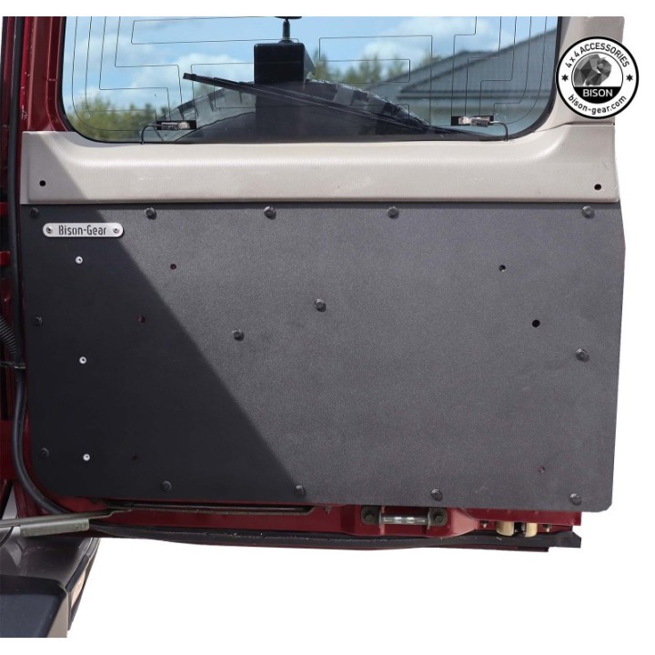 Tapicerka drzwi tylnych Nissan Patrol Y61, aluminium