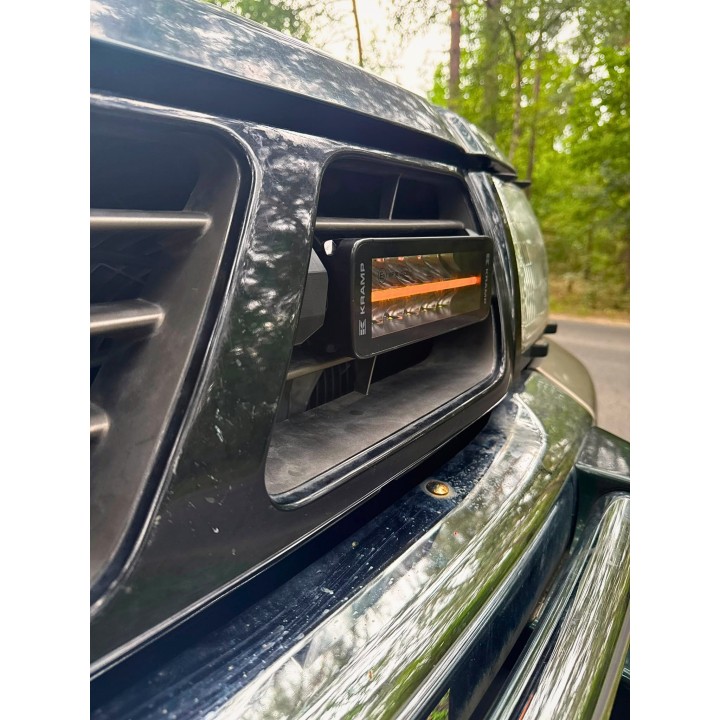 Lampy LED Kramp z mocowaniami — Nissan Patrol Y61