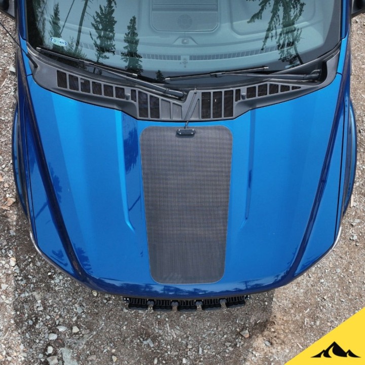 Panel solarny Cascadia 4x4 Ford F-150 i Super Duty