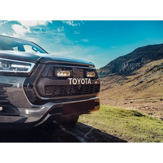 Zestaw dwóch lamp LAZER TRIPLE-R 750 (Gen2) - Toyota Hilux