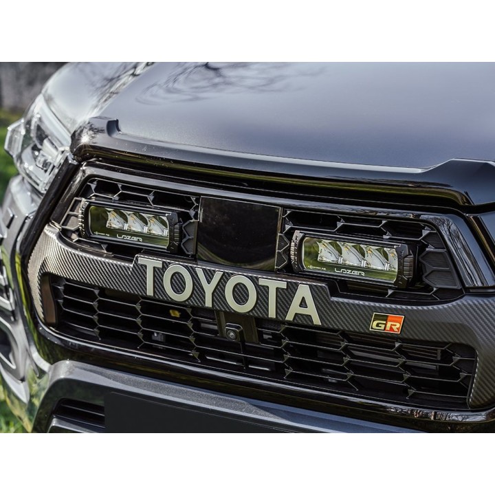 Zestaw dwóch lamp LAZER TRIPLE-R 750 (Gen2) - Toyota Hilux