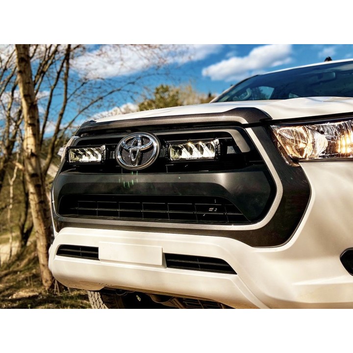 Zestaw dwóch lamp LAZER TRIPLE-R 750 BEACON (Gen2) - Toyota