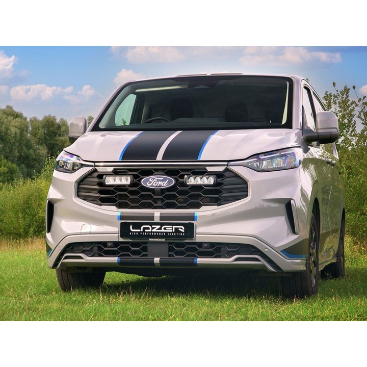 Zestaw dwóch lamp LAZER TRIPLE-R 750 Elite (Gen2) z systemem montażu w fabrycznym grillu - Ford Transit Custom Sport - ujęcie 8