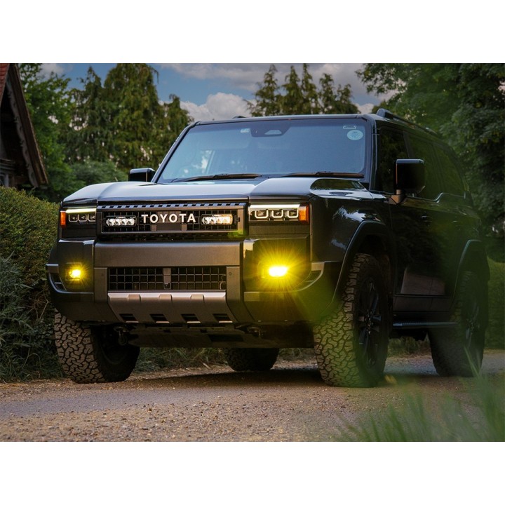 Zestaw świateł przeciwmgielnych LAZER - Toyota Land Cruiser