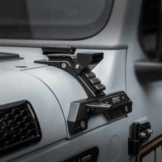 Mocowania lamp OMU na słupku A Jeep Wrangler JL / Gladiator JT - ujęcie 2