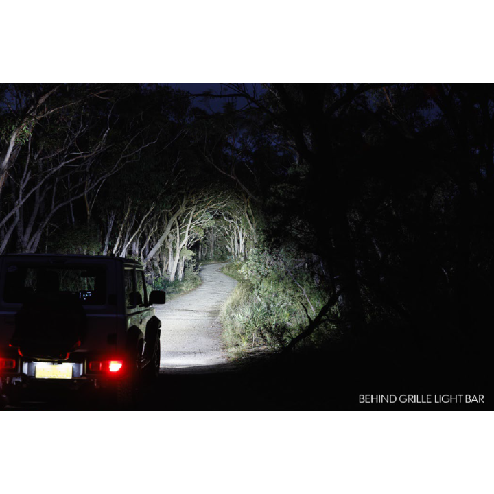Listwa ARB Night Hawk 28 cali za atrapą - Suzuki Jimny