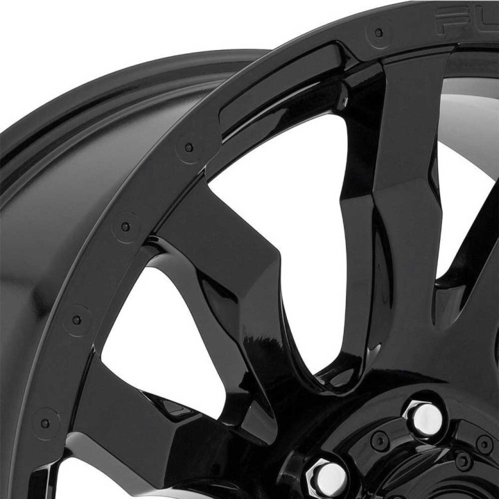 Felga aluminiowa D675 Blitz Gloss Black Fuel - ujęcie 4