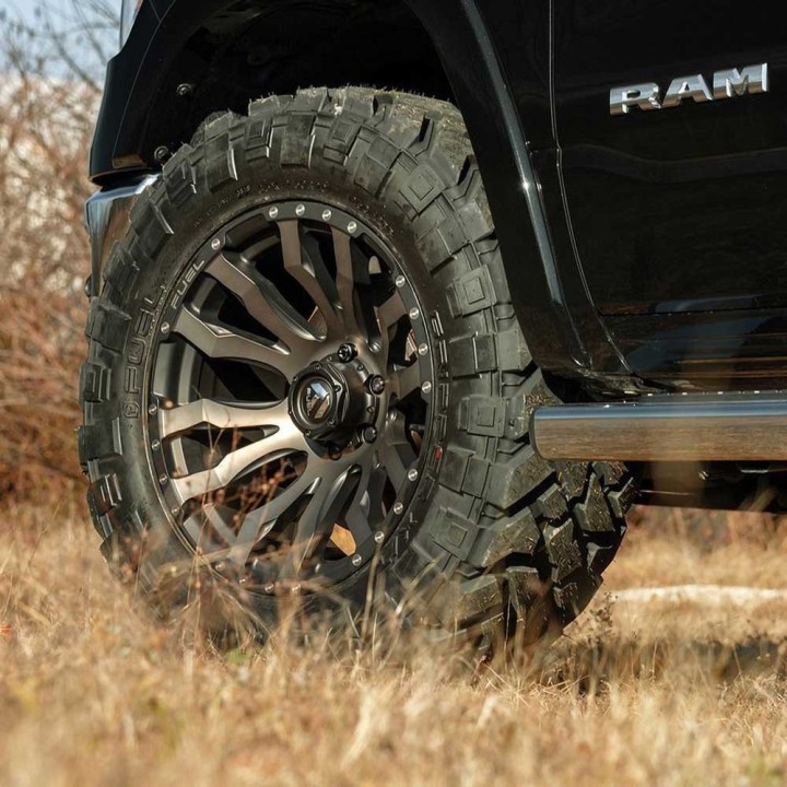 Felga aluminiowa D674 Blitz Matte Black/Double Dark Tint Fuel - ujęcie 6