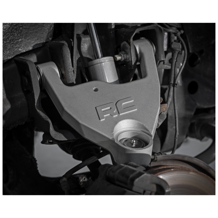 Wahacze górne Rough Country Lift 2,5" - ujęcie 3